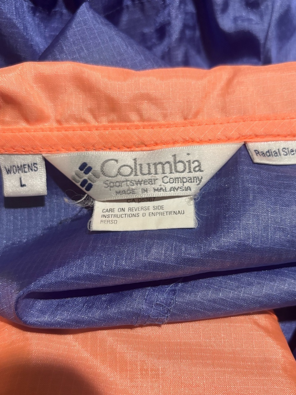 Columbia women’s 90’s vintage Windbreaker Jacket in Purple, Neon Green & Coral - Picture 3 of 8